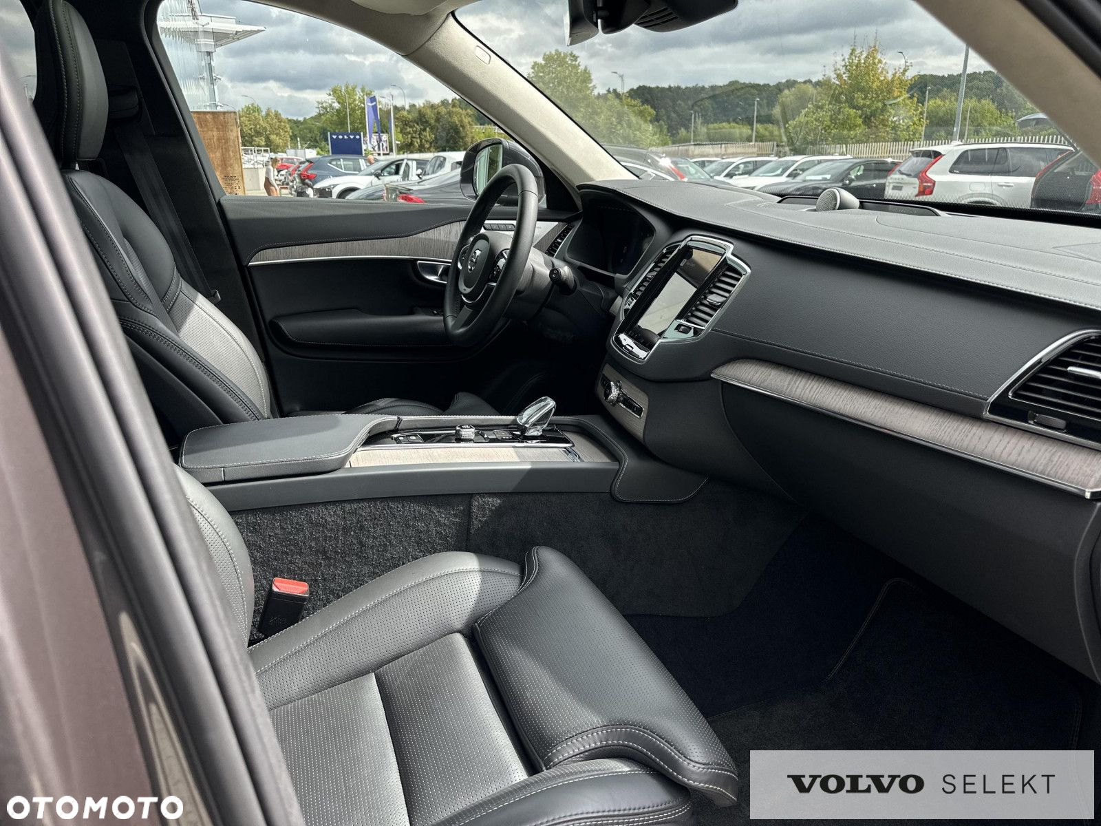 Volvo XC 90 - 21