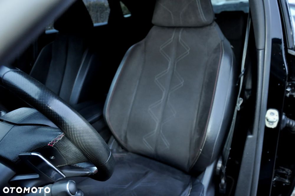 DS Automobiles DS 7 Crossback 2.0 BlueHDi Performance Line + - 27