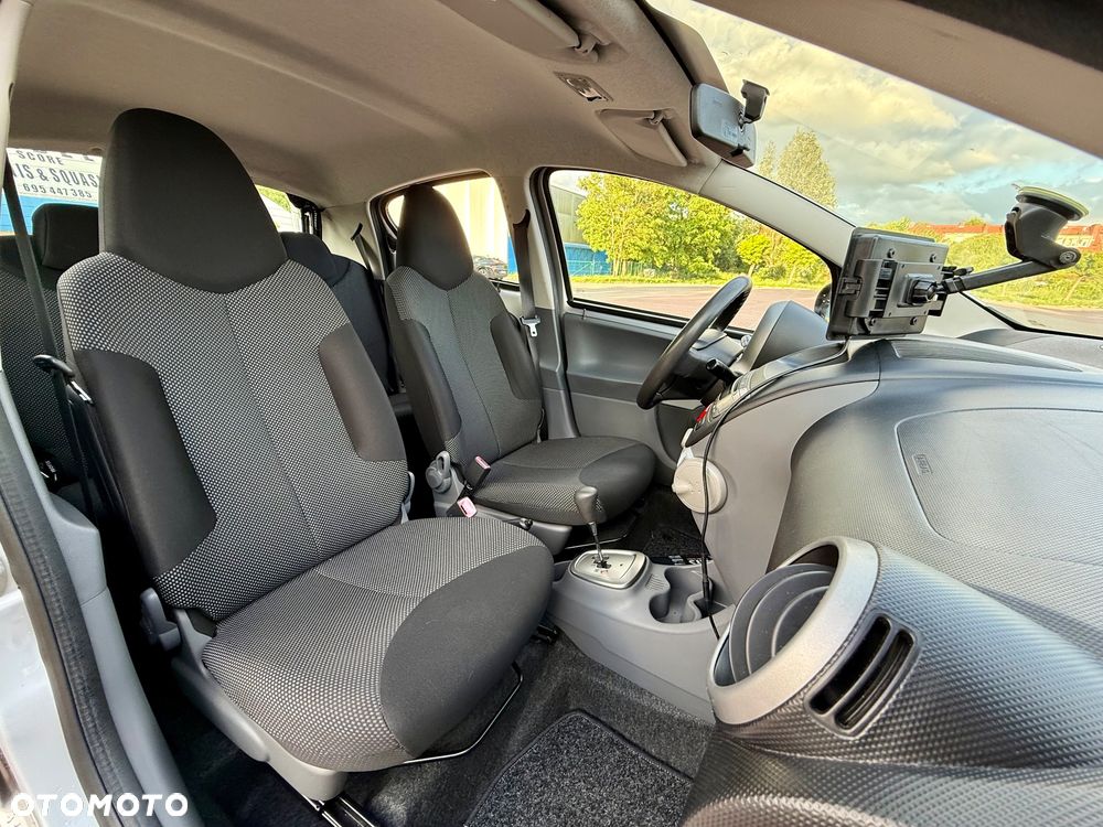 Toyota Aygo 1.0 VVT-i Luna MM A/C - 15
