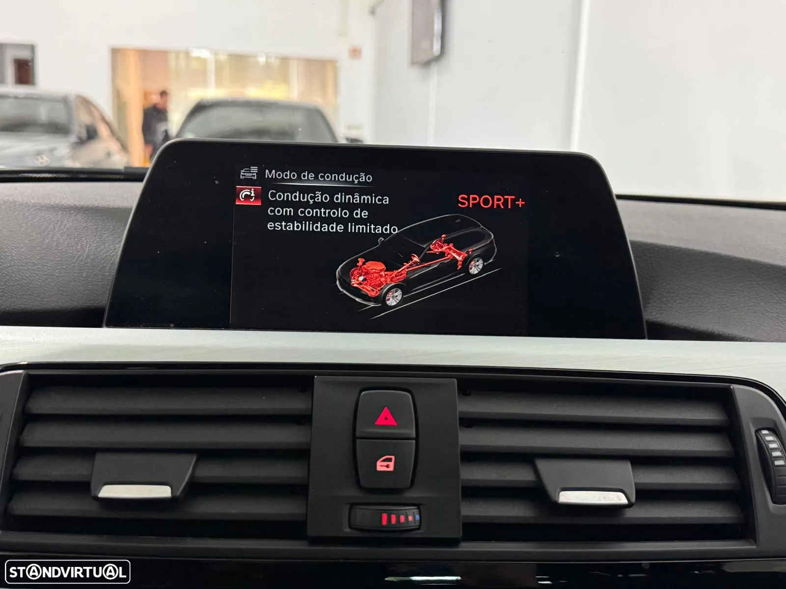 BMW 320 d xDrive Pack M Auto - 35