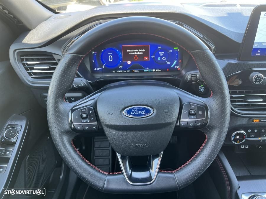 Ford Kuga 2.5 PHEV ST-Line X - 29