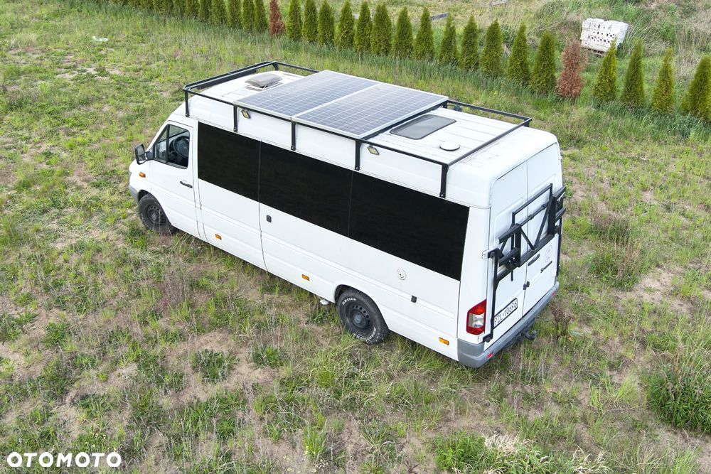 Mercedes-Benz Sprinter - 33