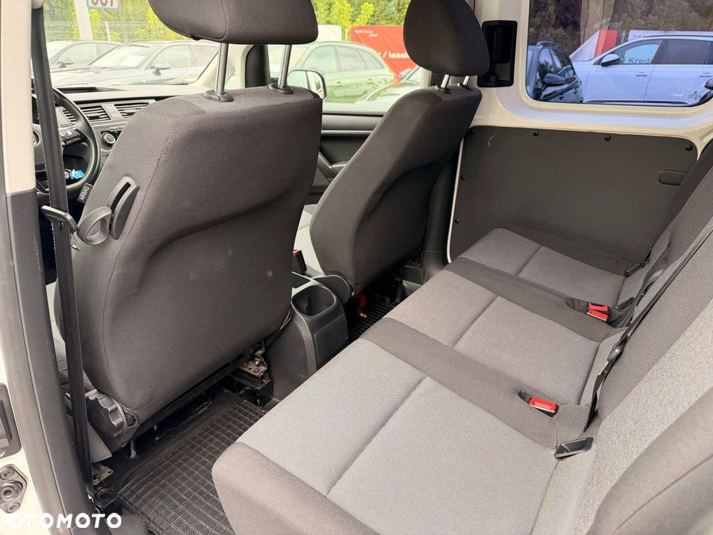 Volkswagen Caddy - 12