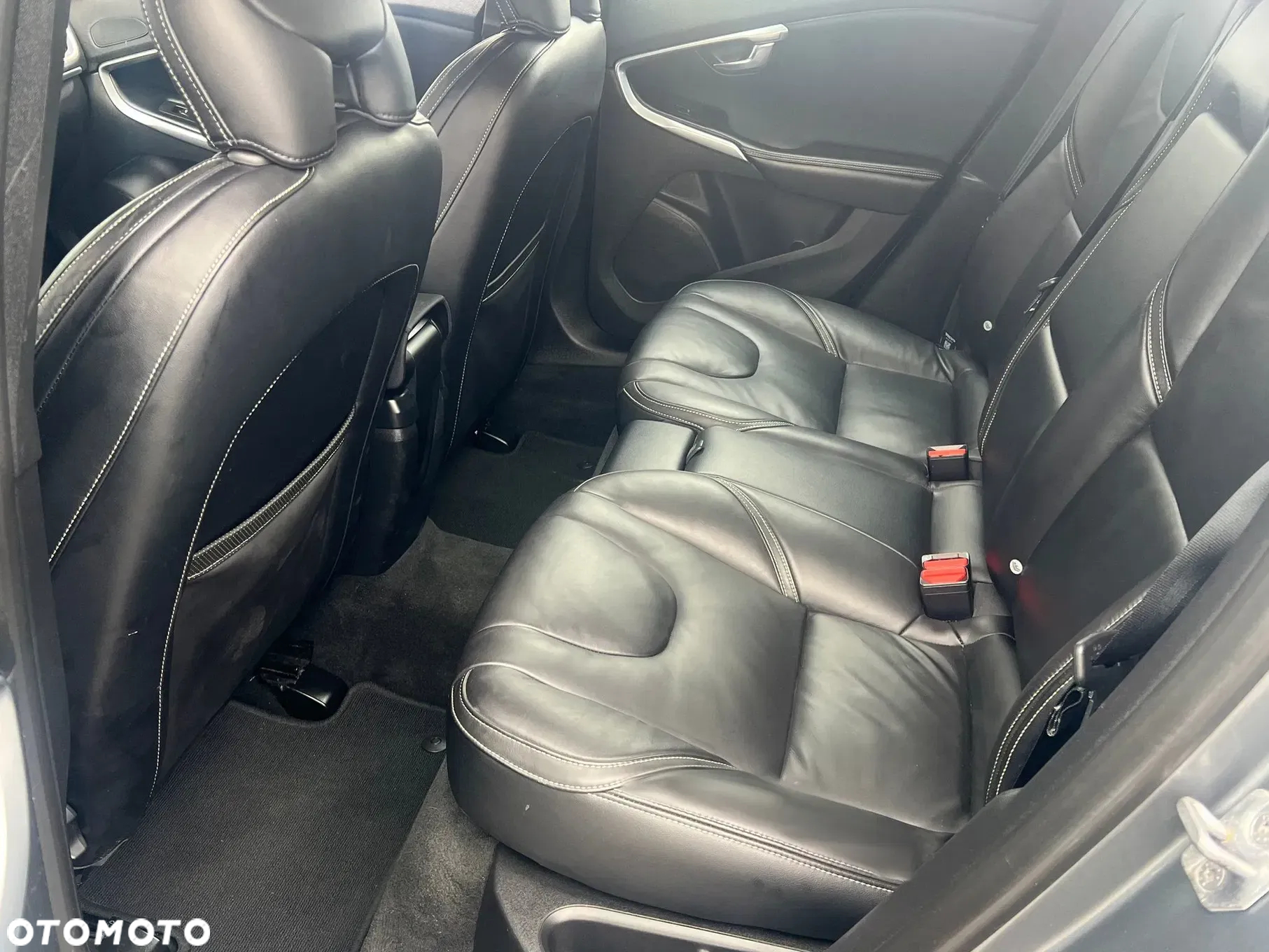 Volvo V40 Cross Country D3 Drive-E Base - 24