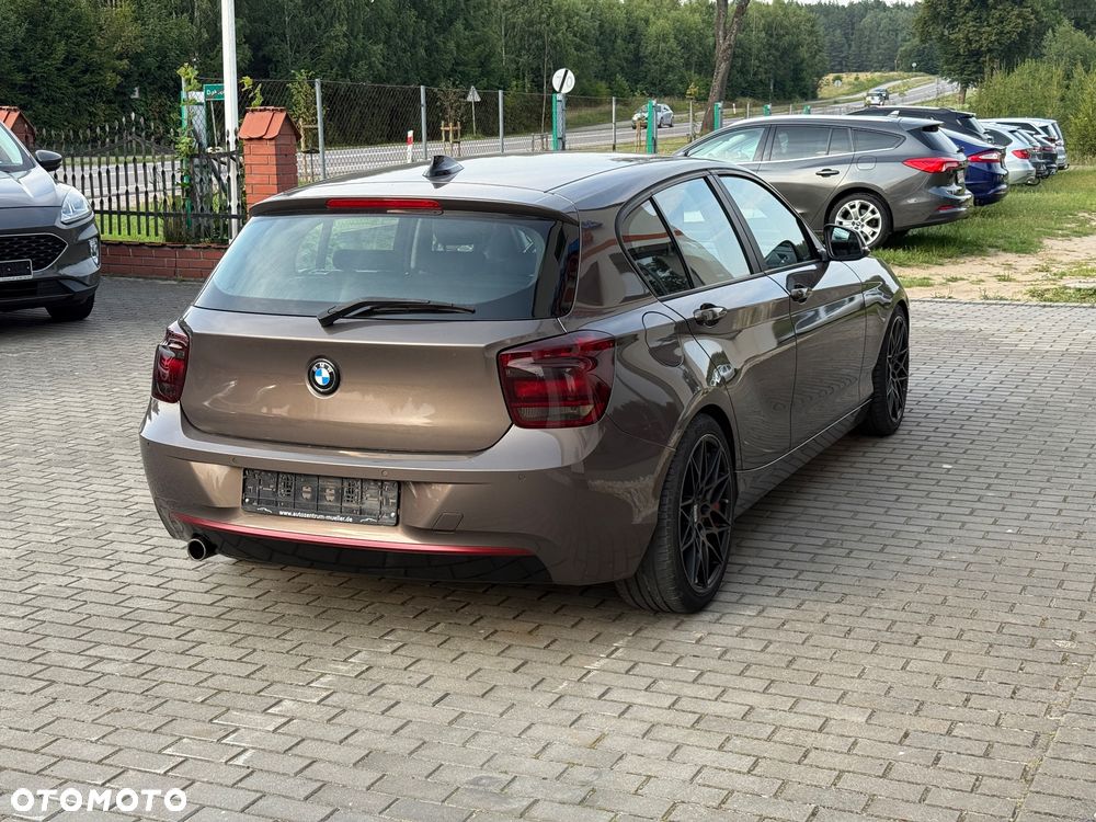 BMW Seria 1 116d EfficientDynamics Sport Line - 9