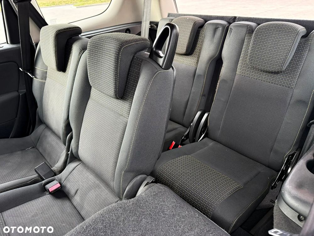 Renault Scenic TCe 130 Dynamique - 11