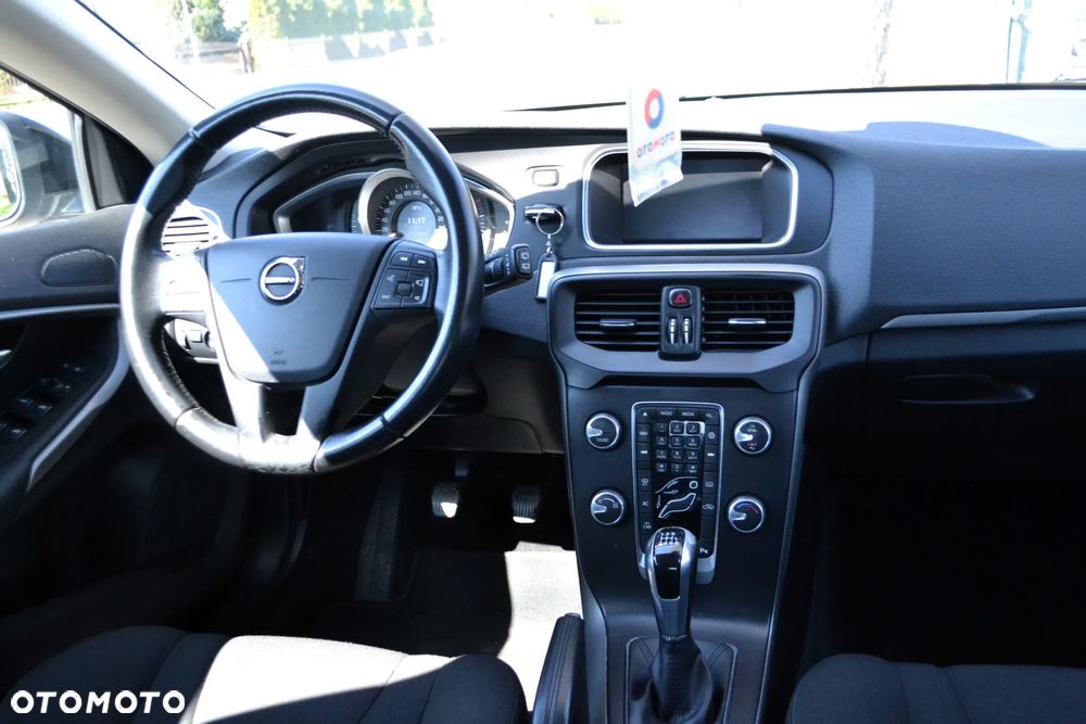 Volvo V40 D2 Kinetic - 7