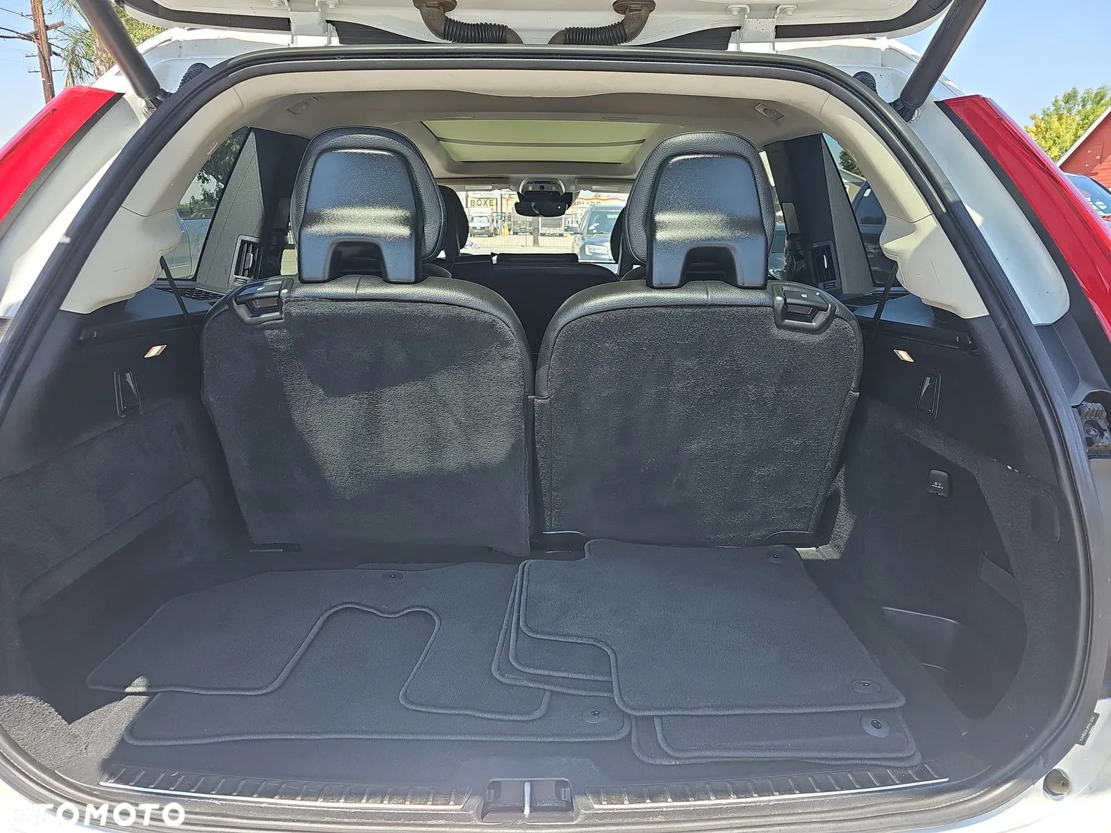 Volvo XC 90 T5 AWD Geartronic Momentum - 9