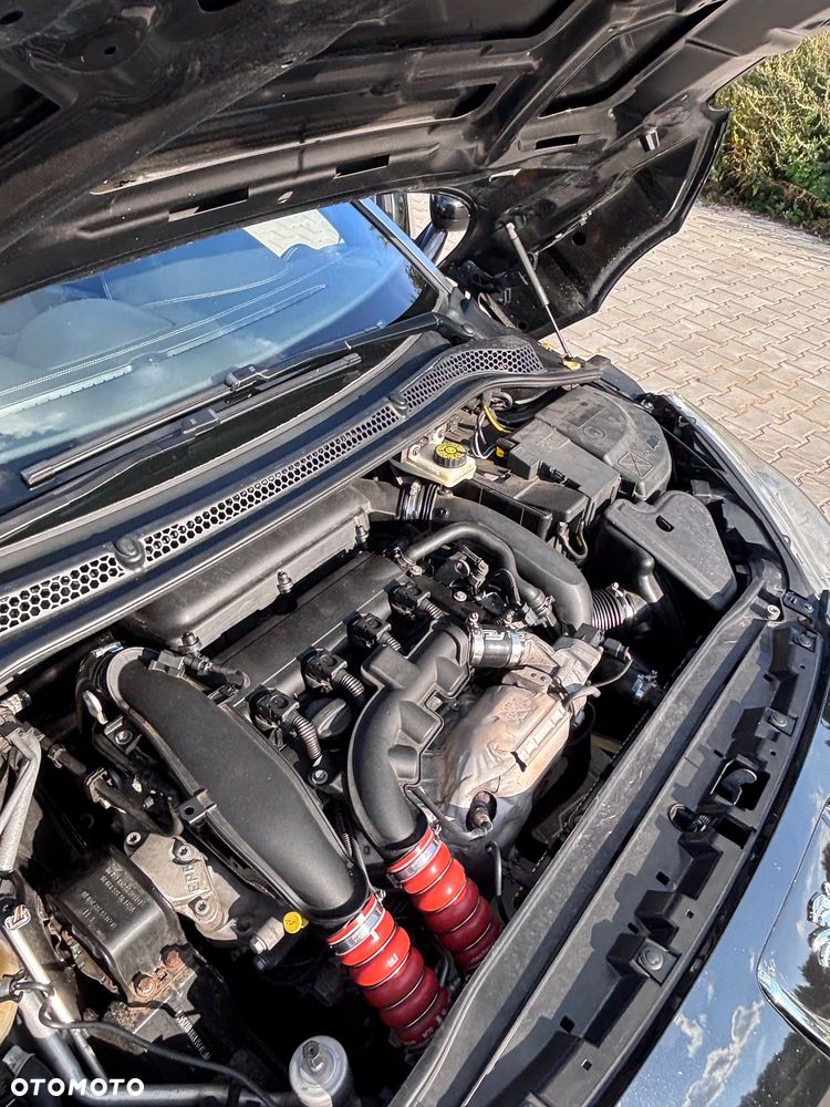 Peugeot RCZ 1.6 155 THP - 27