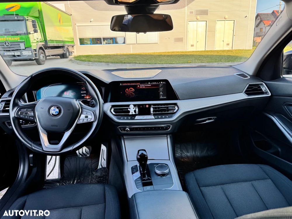 BMW Seria 3 318i Aut. Advantage - 6