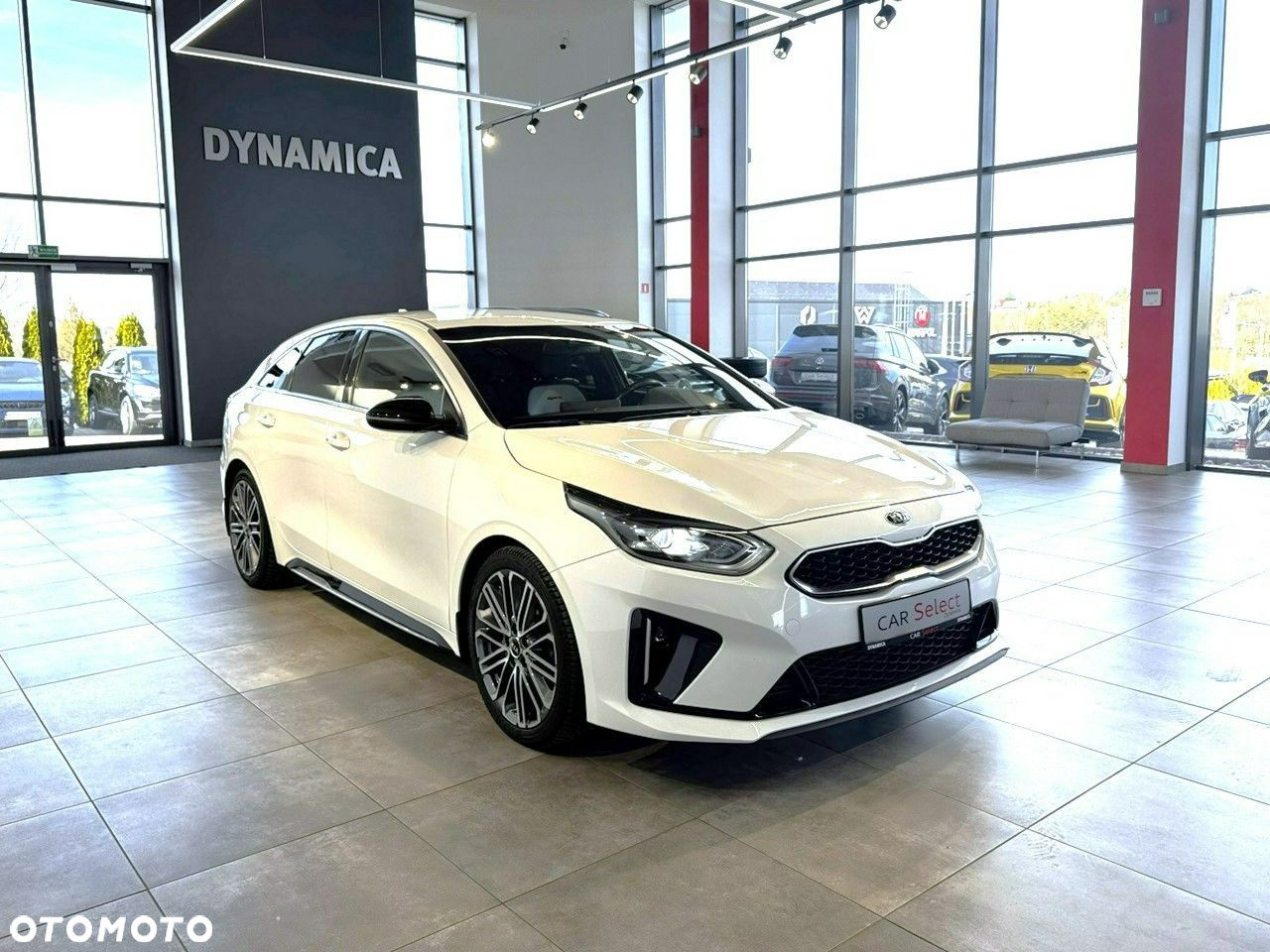Kia ProCeed - 2