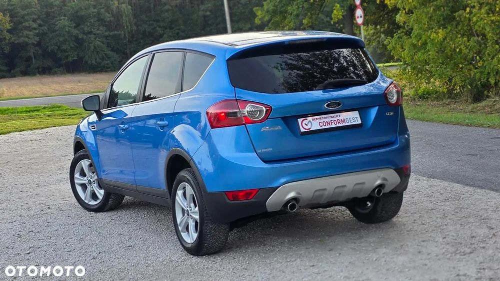 Ford Kuga - 36