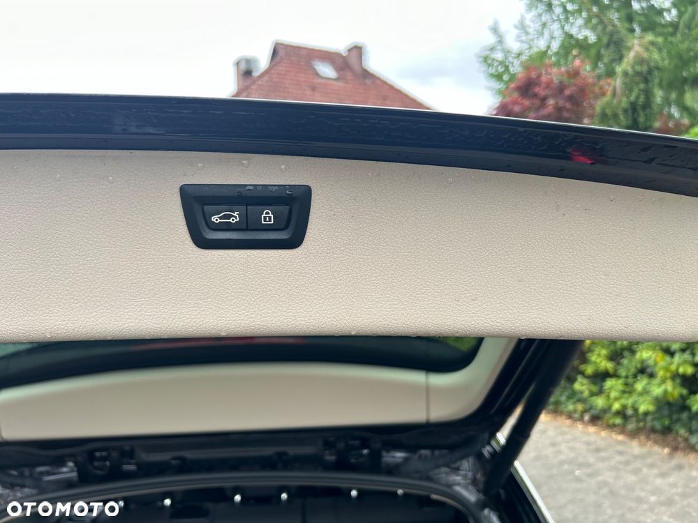 BMW Seria 3 318d Business Edition - 23