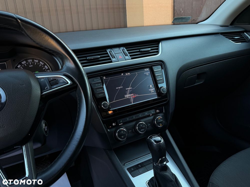 Skoda Octavia 2.0 TDI Drive DSG - 20
