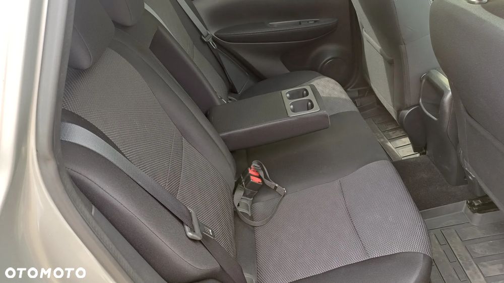 Nissan Qashqai 1.6 DCi ALL-MODE 4x4i TEKNA - 28