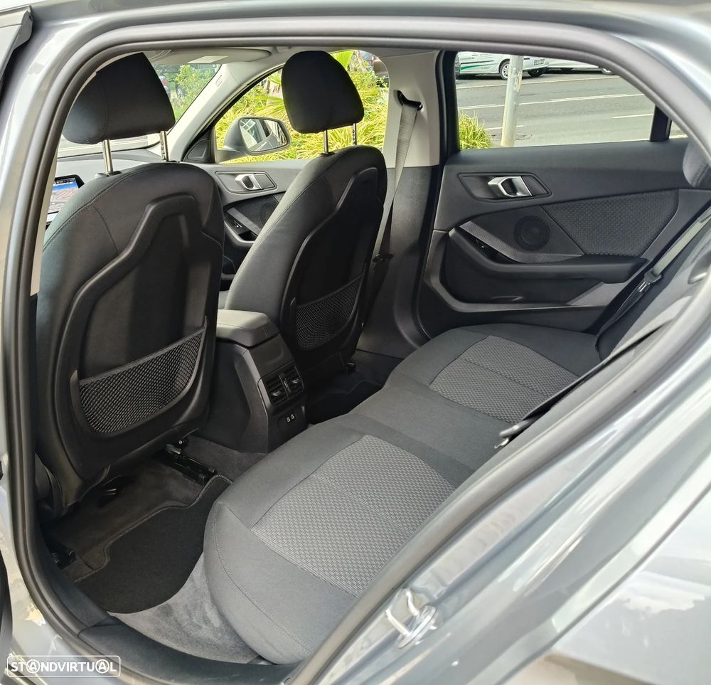 BMW 118 i Line Sport Auto - 26