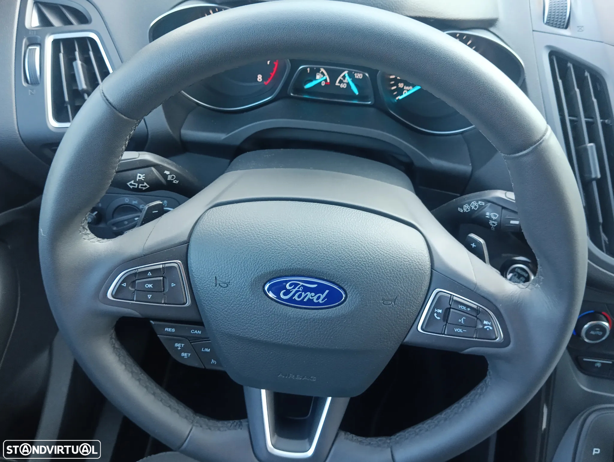 Ford Kuga 1.5 EcoBoost Titanium 4WD Powershift - 12