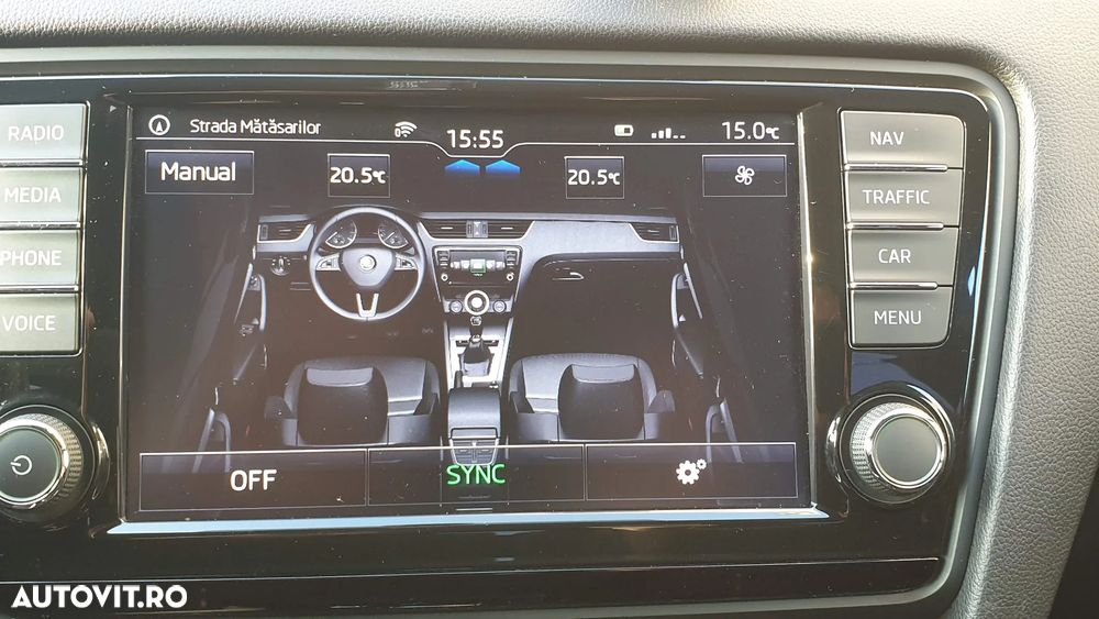 Skoda Octavia 2.0 TDI DSG RS - 24