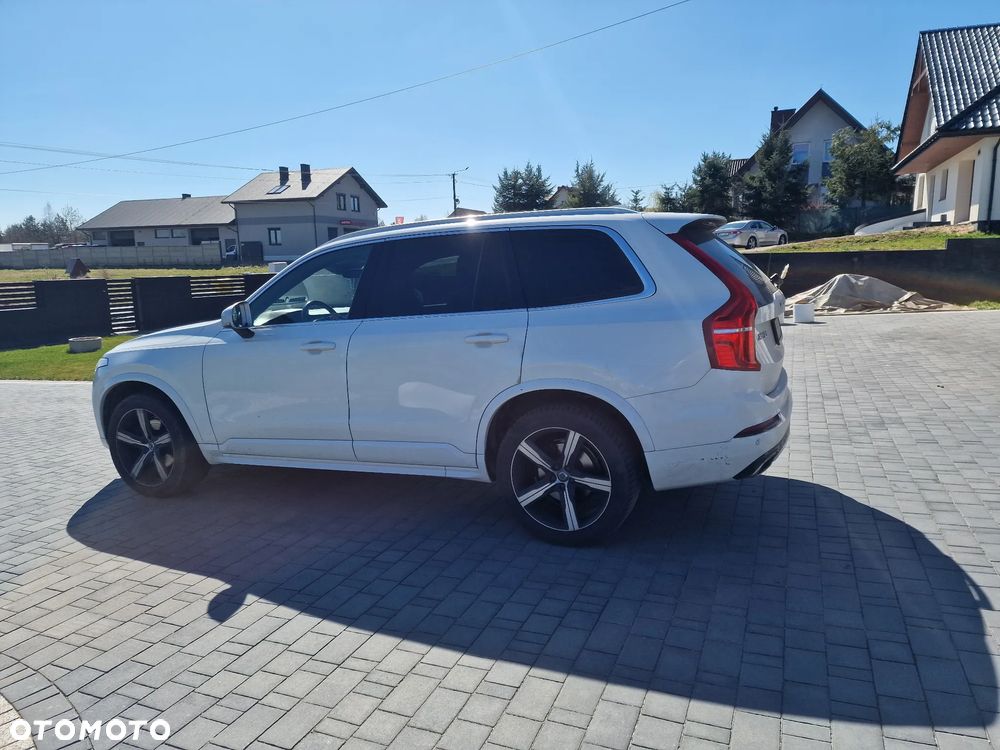 Volvo XC 90 D5 SCR AWD R-Design - 3