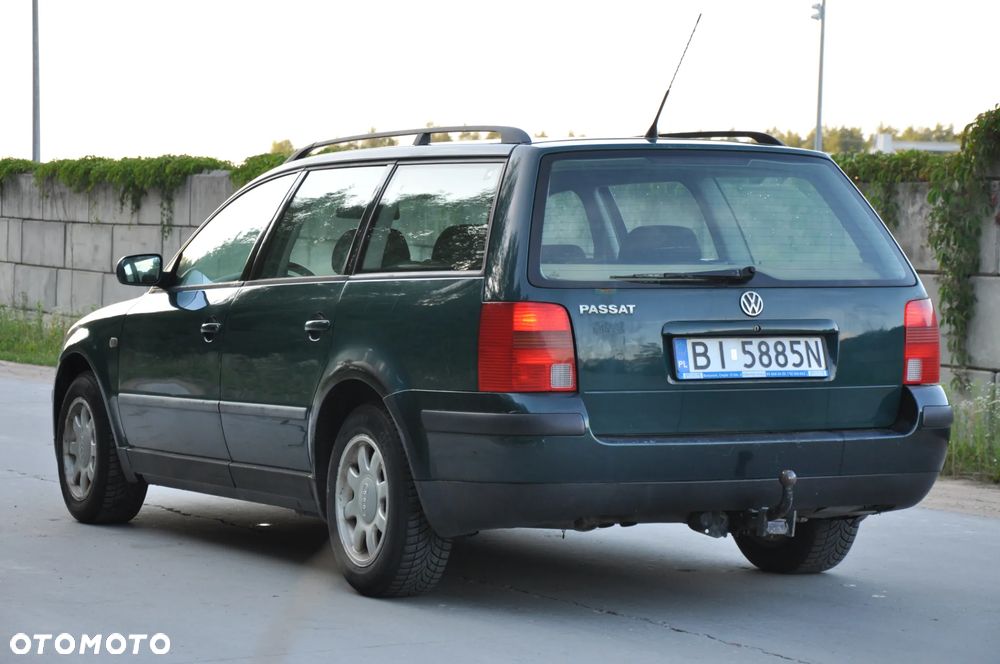 Volkswagen Passat 1.9 TDI CL - 3