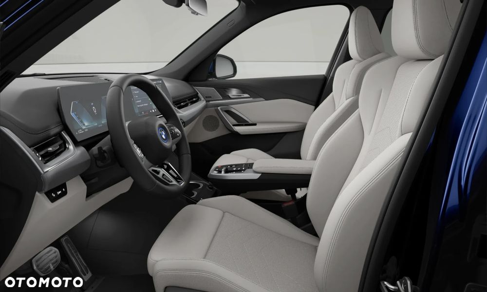 BMW X1 xDrive25e - 10