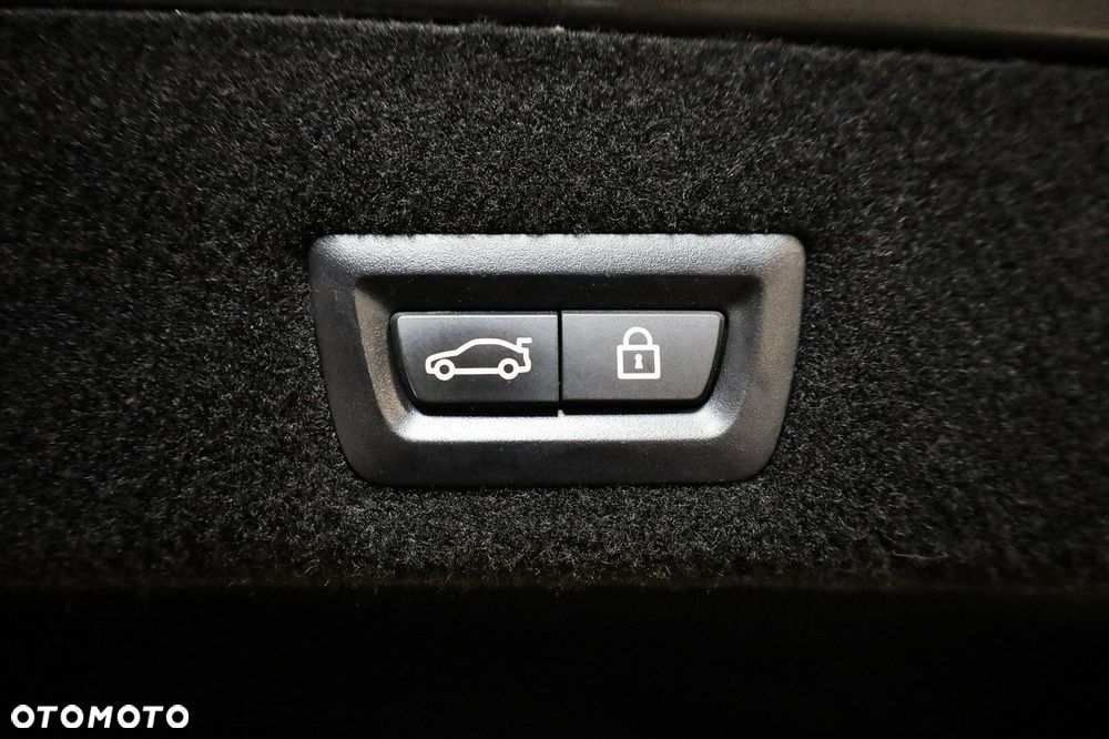 BMW Seria 7 - 17