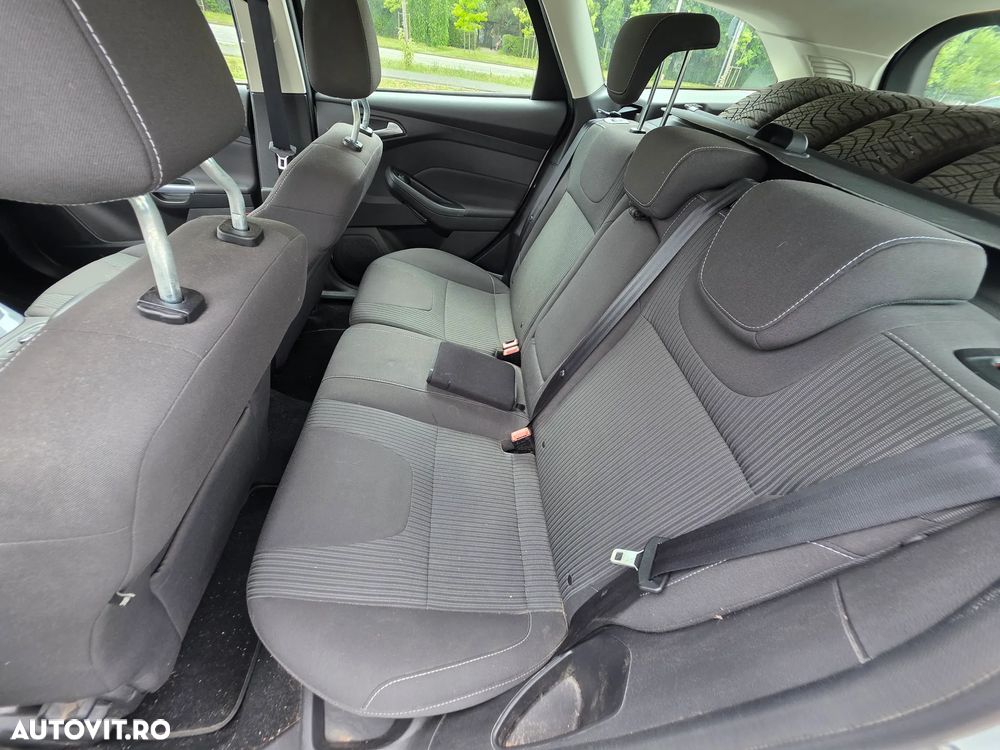 Ford Focus 1.0 EcoBoost Titanium - 6