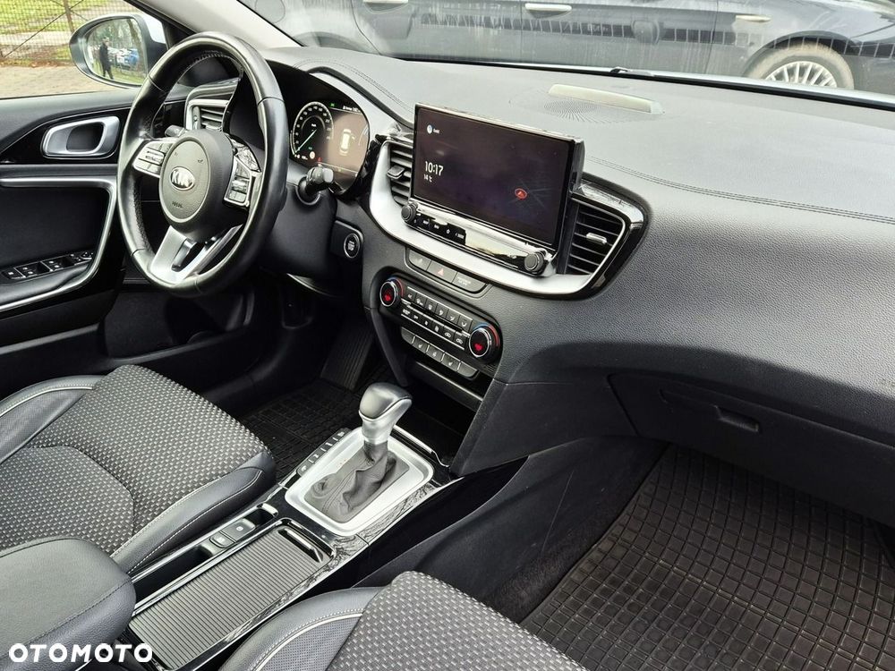 Kia Ceed - 19