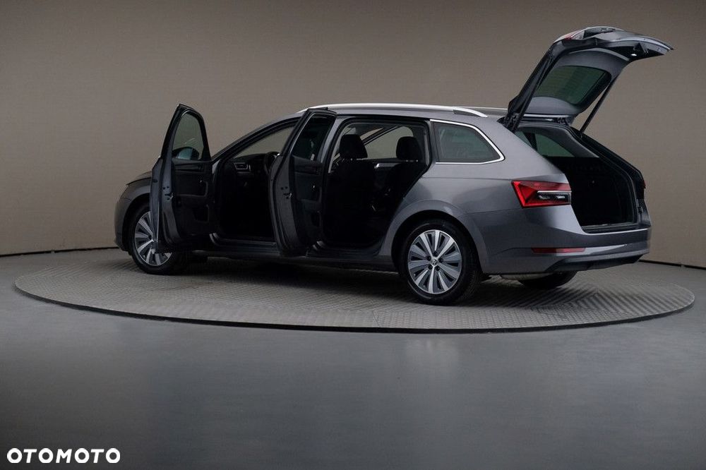 Skoda Superb 2.0 TSI Style DSG - 7