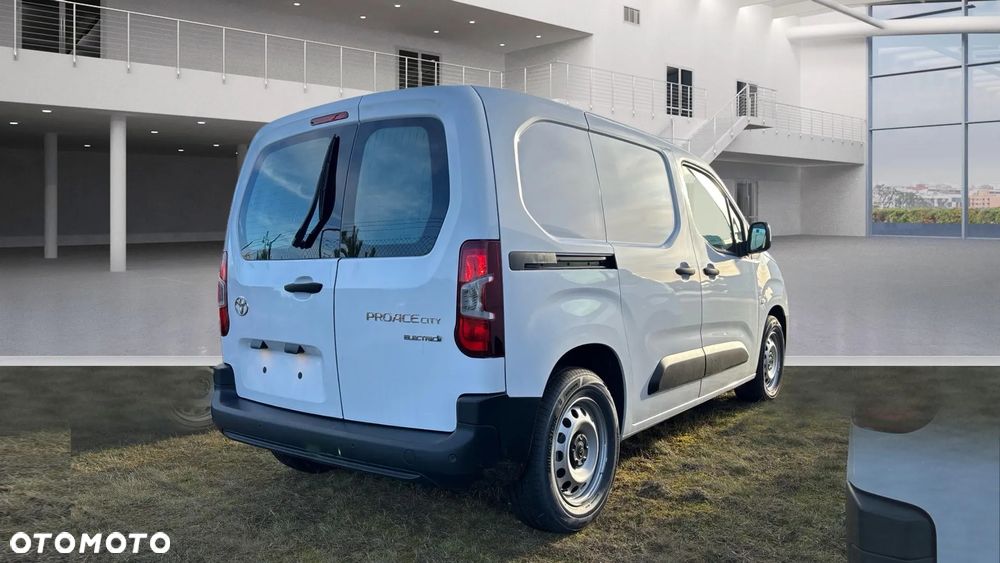 Toyota Proace City Electric - 3