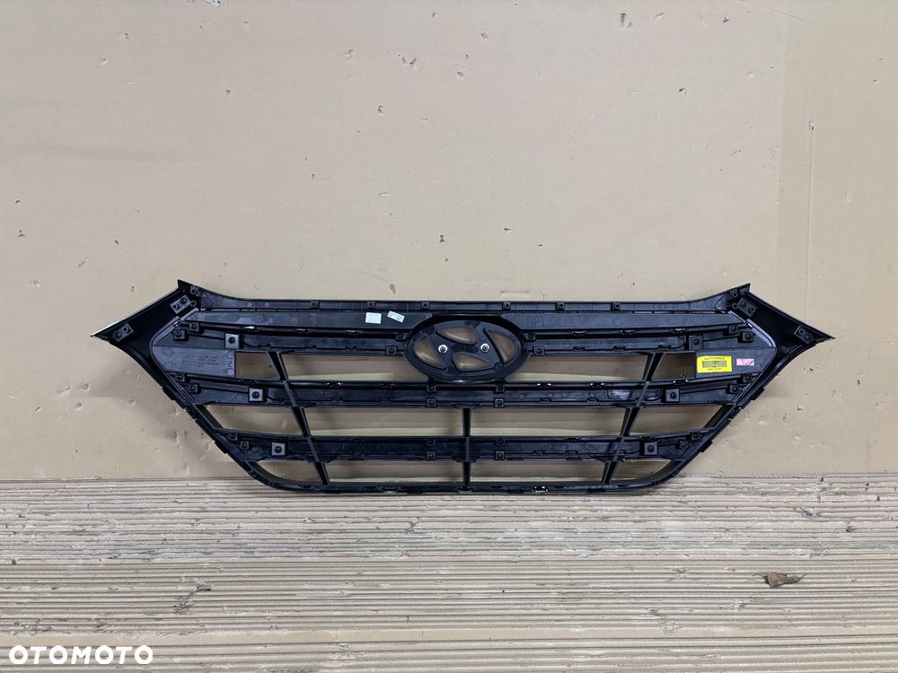 Hyundai Tucson II III 15-18  Atrapa ,Grill - 2
