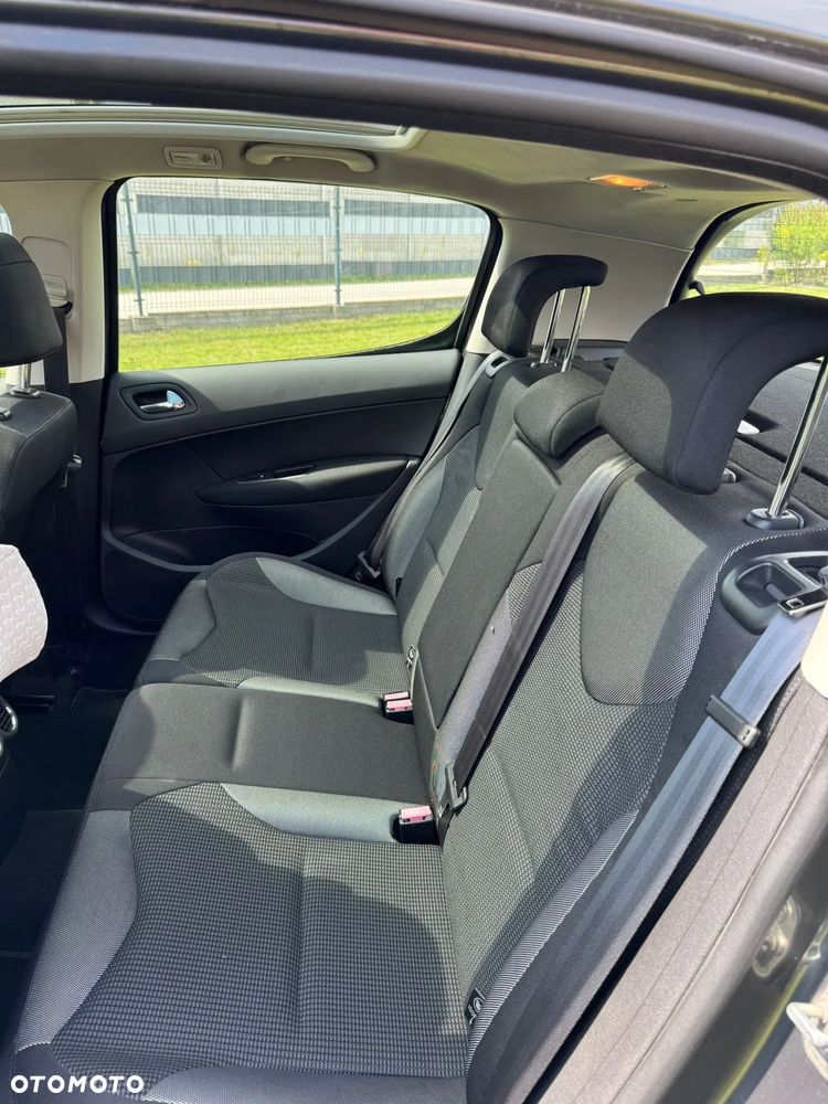 Peugeot 308 - 5