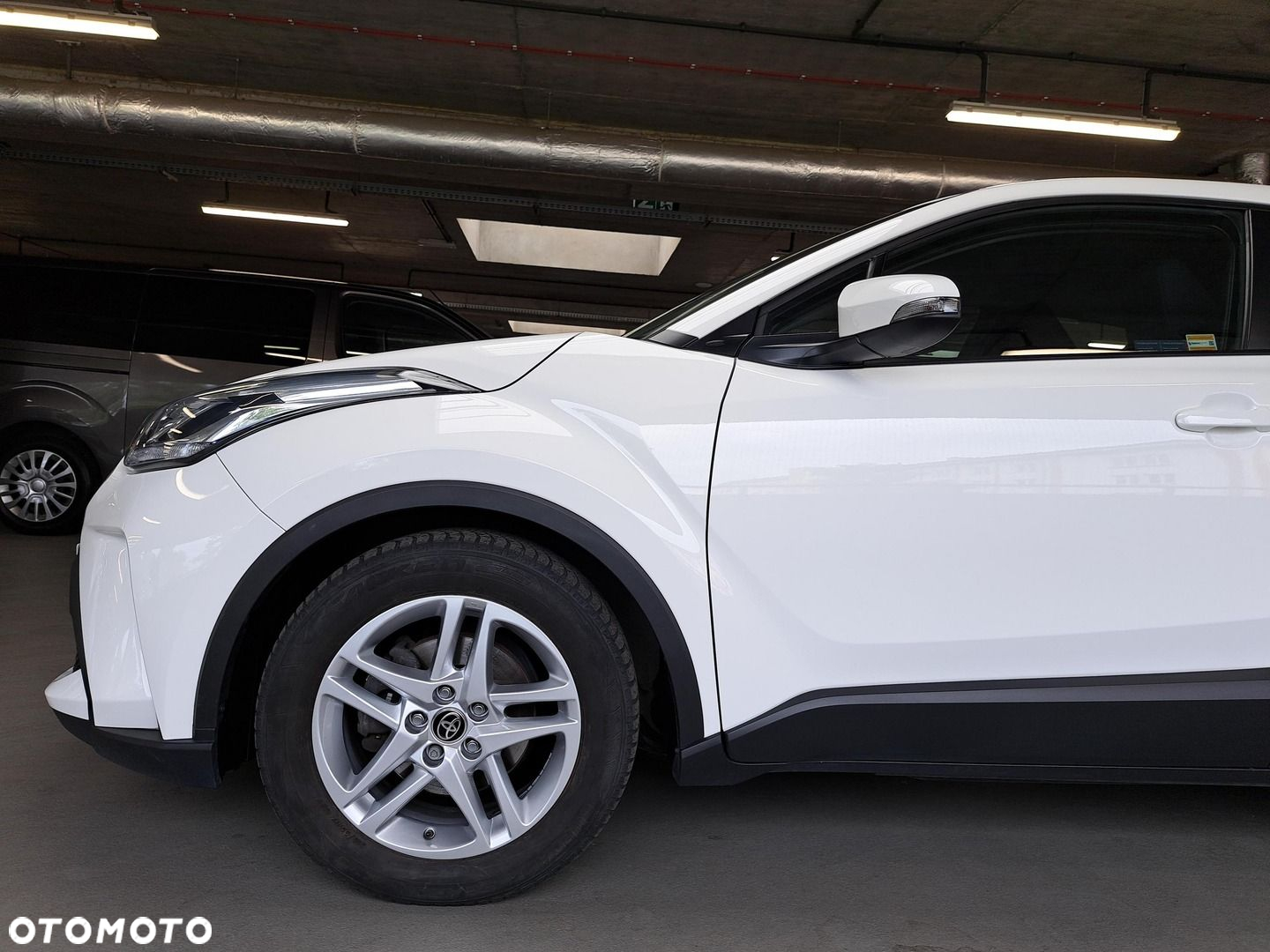 Toyota C-HR - 32