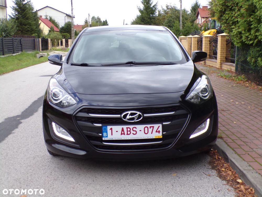 Hyundai i30 1.6 CRDi BlueDrive Comfort - 17