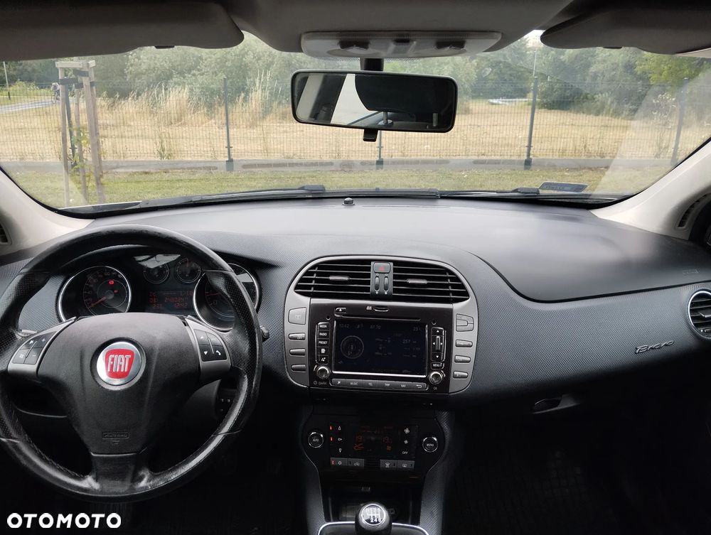 Fiat Bravo 1.4 T-JET 16V Dynamic NAV - 19