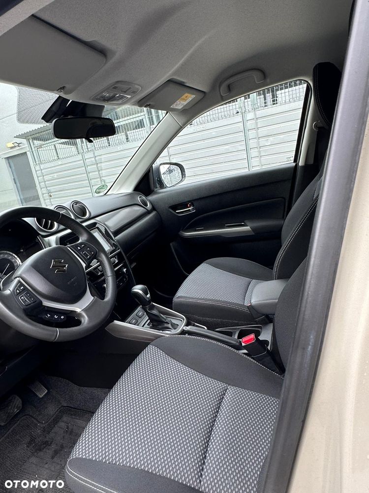 Suzuki Vitara 1.5 DualJet Hybrid Premium Plus 2WD AGS - 9