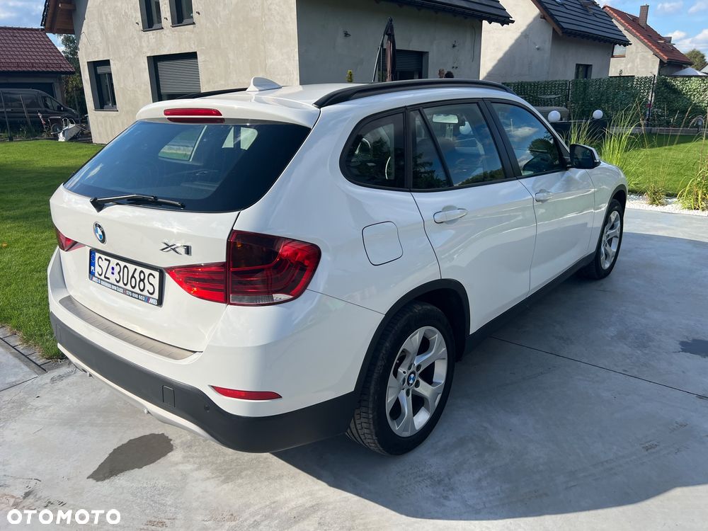 BMW X1 xDrive20d - 9