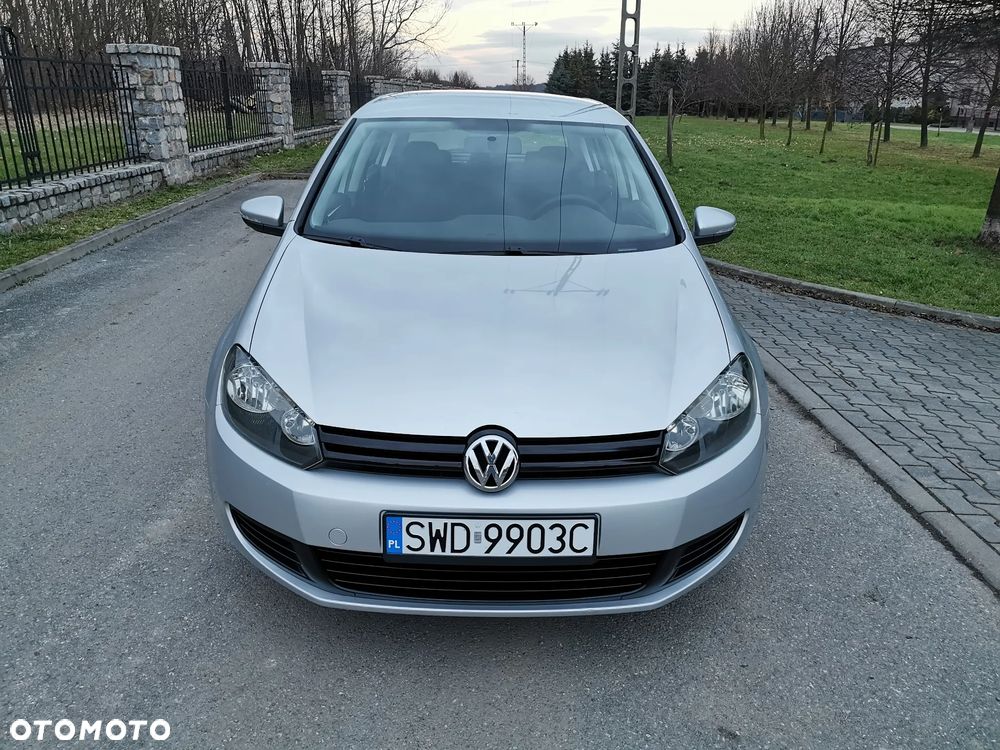 Volkswagen Golf 1.6 Trendline DSG - 8