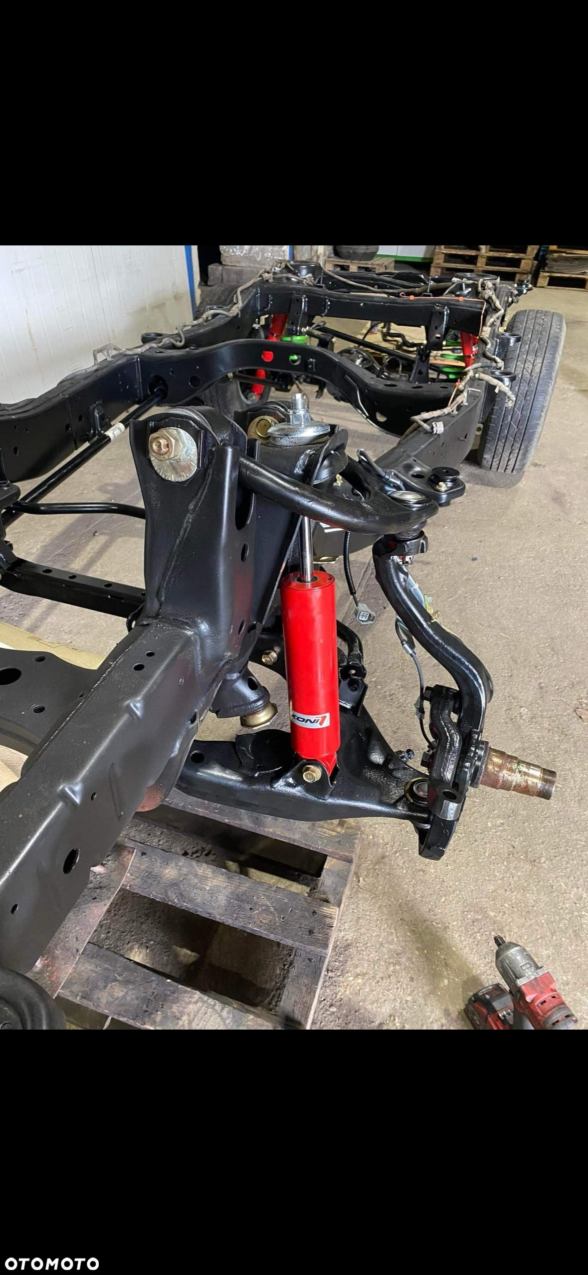 Toyota Land Cruiser 4.7 V8 - 40