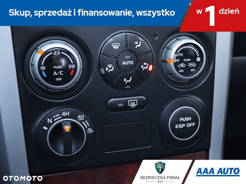 Suzuki Grand Vitara - 17