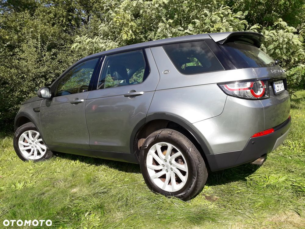 Land Rover Discovery Sport 2.0 Si4 HSE Luxury - 25