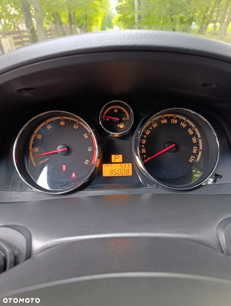 Opel Antara 3.2 V6 4x4 Cosmo - 22