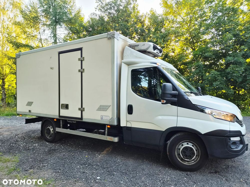 Iveco DAILY - 14