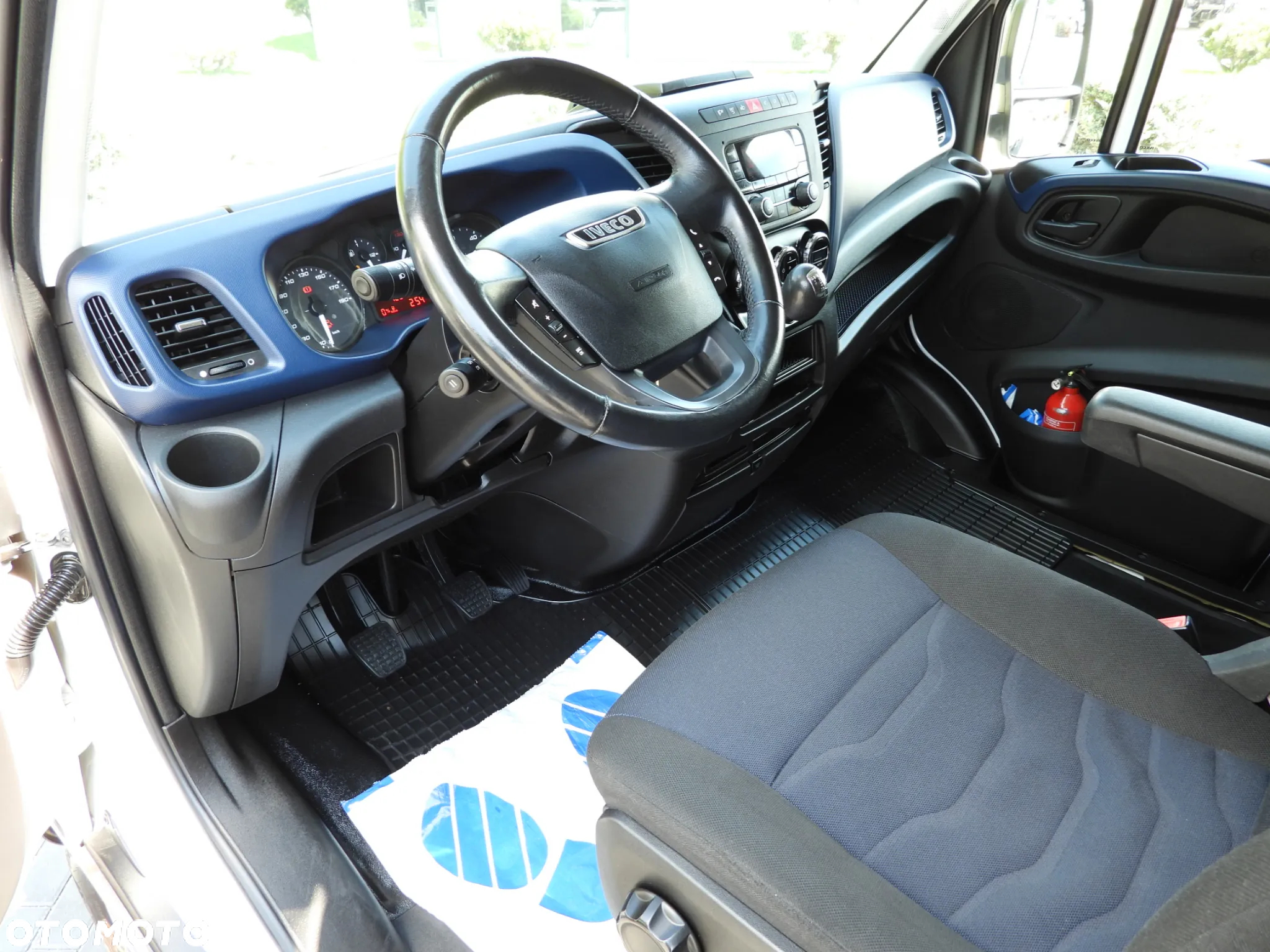 Iveco DAILY  35S18 PLANDEKA 10 PALET WEBASTO TEMPOMAT KLIMATYZACJA 180KM [ 267130 ] - 3
