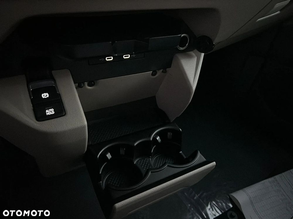 Volkswagen Multivan 2.0 TDI L2 Family DSG - 26