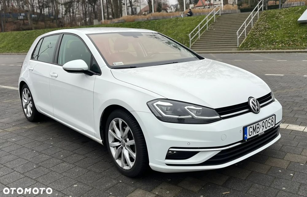Volkswagen Golf 1.4 TSI BMT Highline - 1