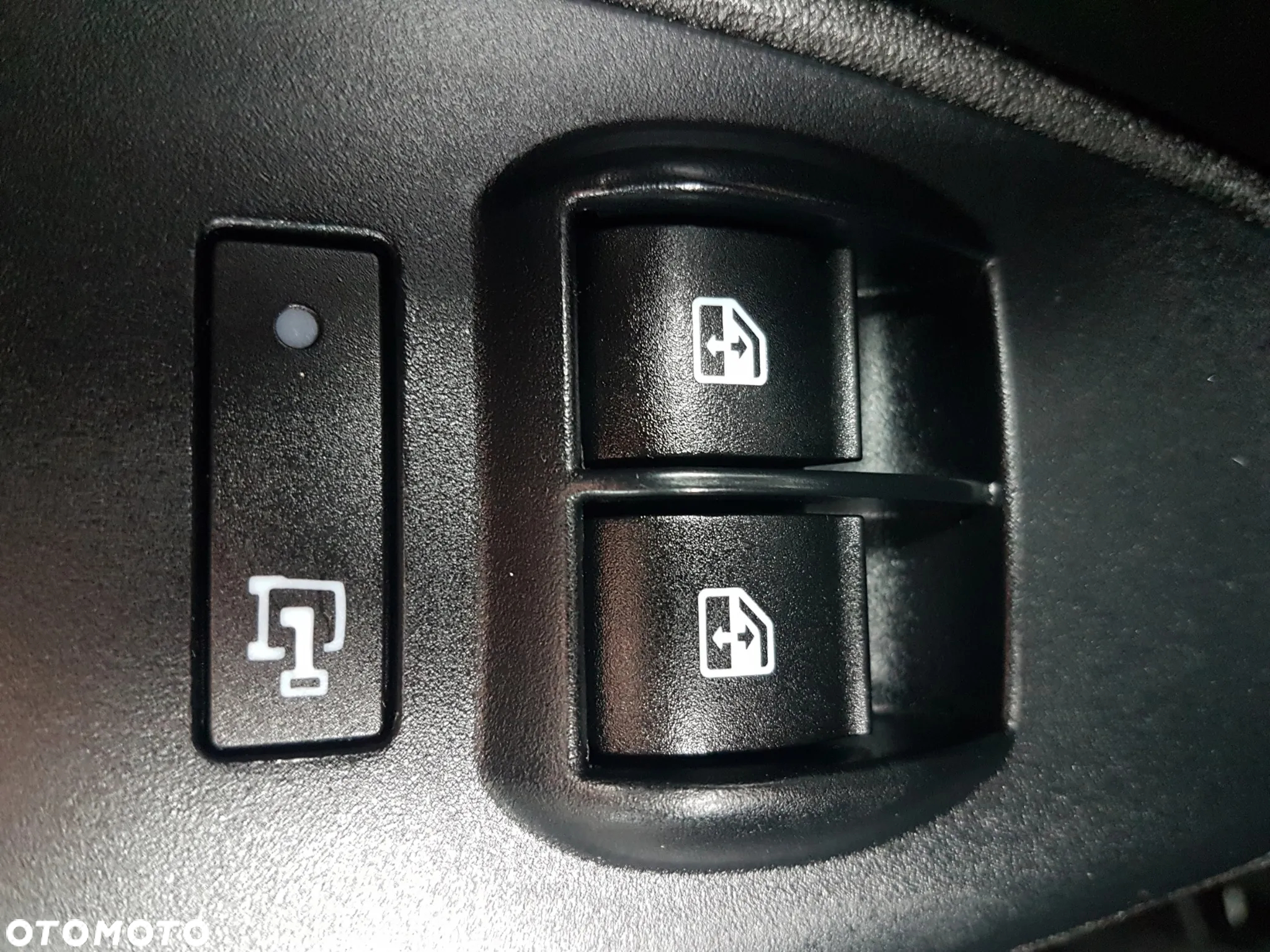 Fiat DOBLO MAXI CHŁODNIA MROŹNIA IZOTERMA GRZANIE AGREGAT ZANOTTI DŁUGI L2H1 TEMPOMAT AC - 9