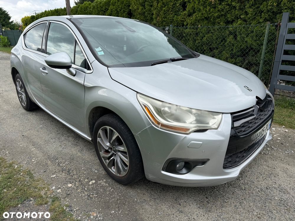 Citroën DS4 1.6 e-HDi SoChic MCP - 1