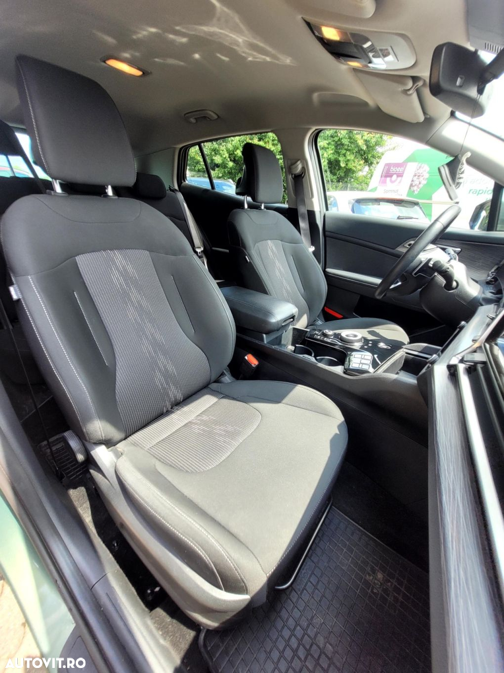 Kia Sportage 1.6 DSL MHEV 7DCT HP 4x4 Style - 14