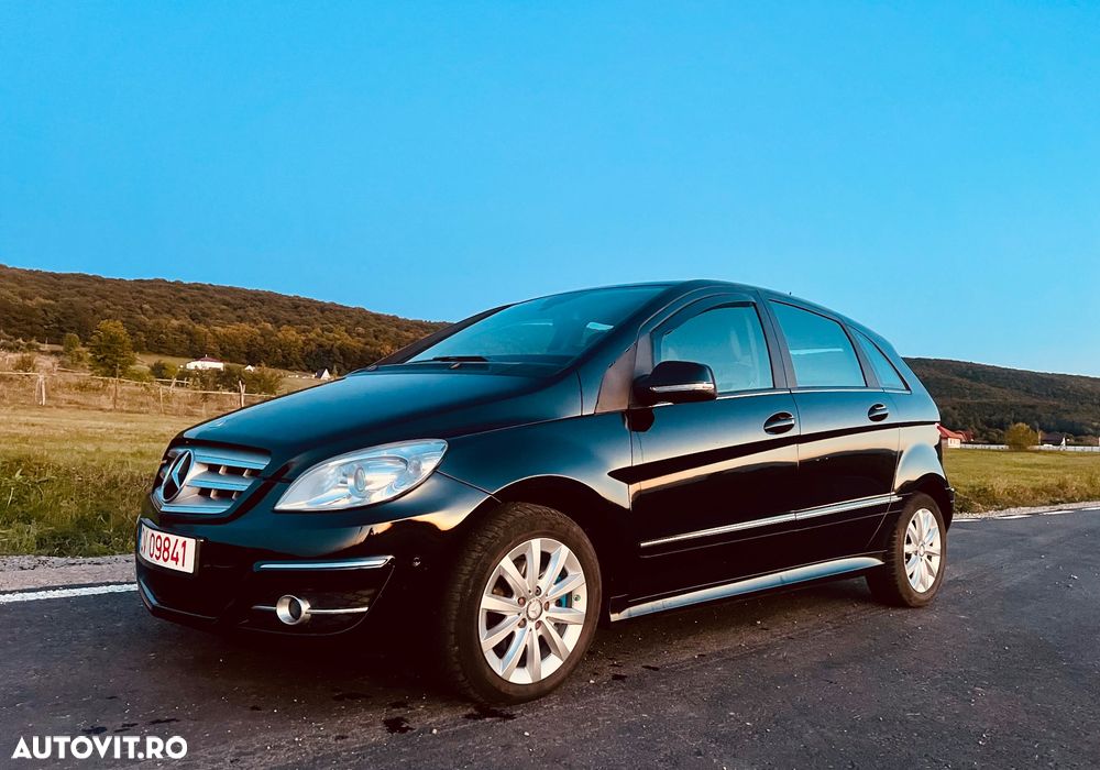 Mercedes-Benz B - 2